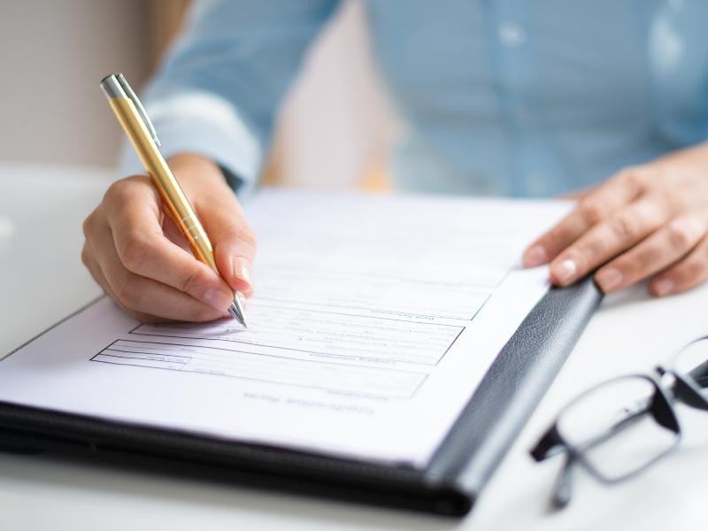 Termo Aditivo em Licitações Públicas: O Que É e Como Funciona