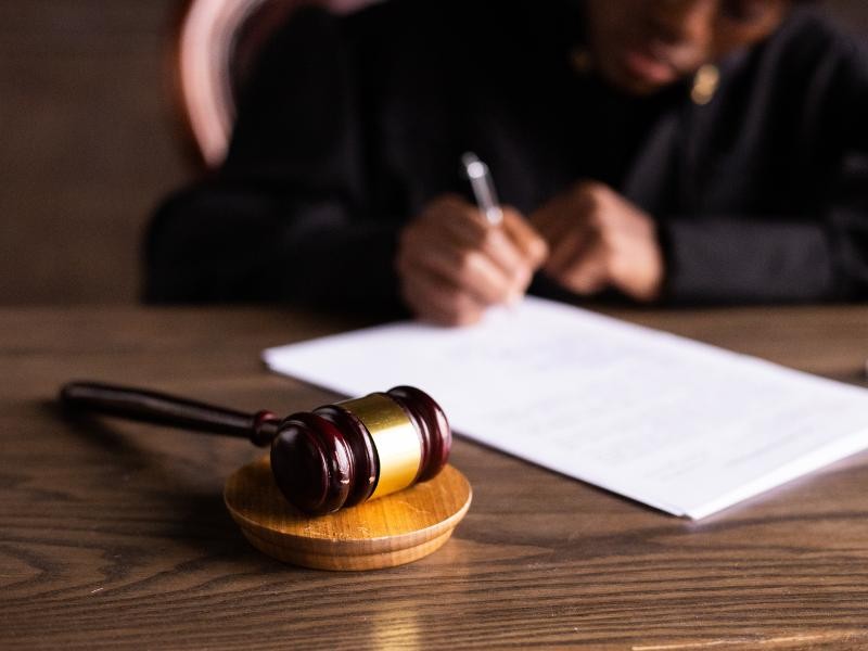 O Papel das Contrarrazões em um Processo Licitatório: Como Garantir seus Direitos e Proteger sua Empresa