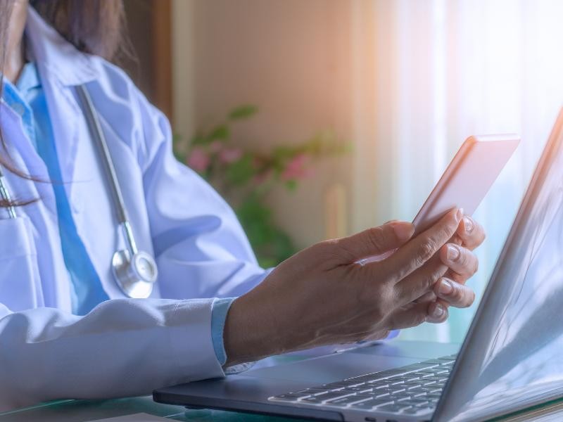 9 Tipos comuns de questões éticas que podem exigir Defesa Médica.